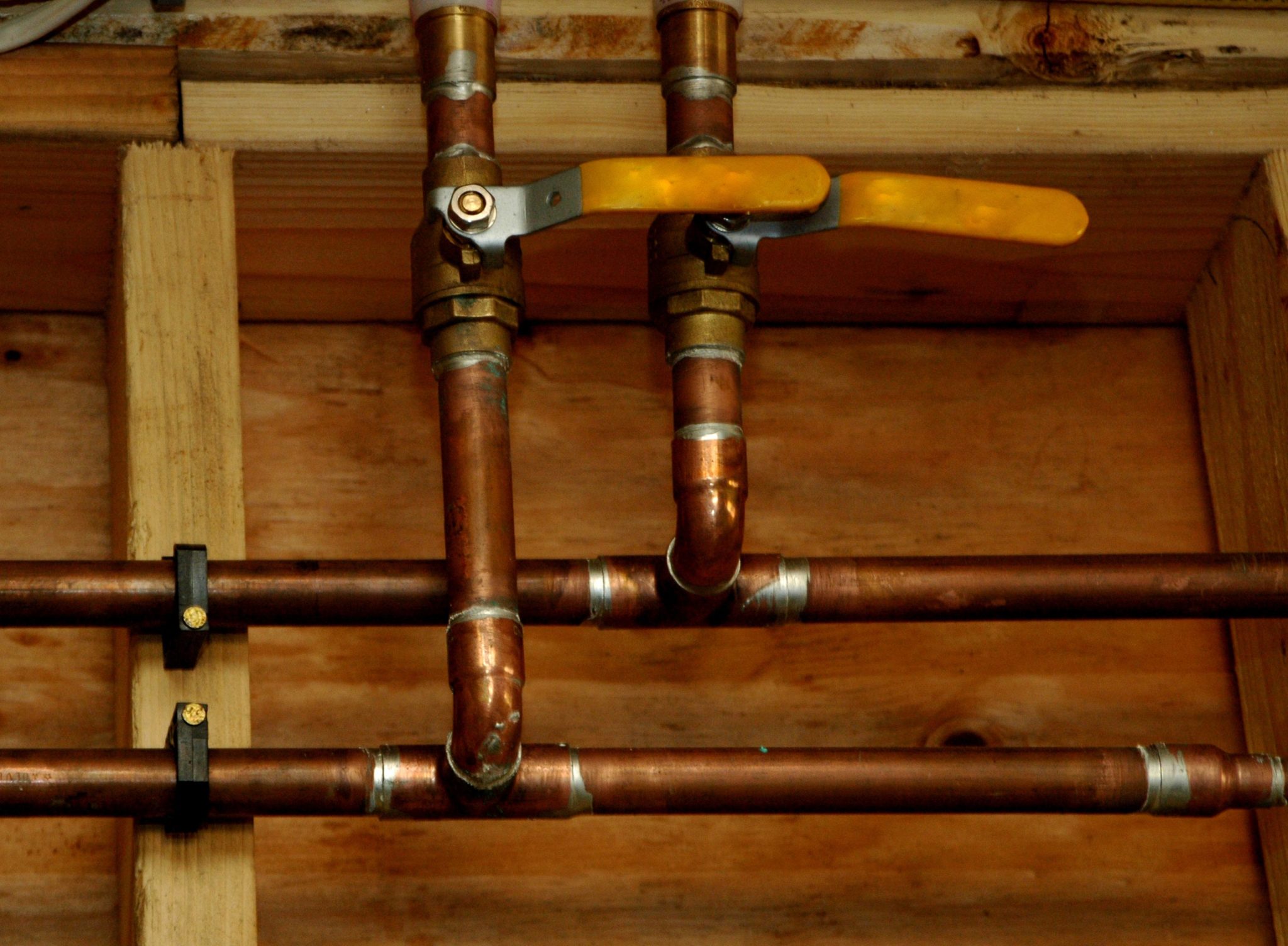 Common Issues With Copper Plumbing Pipes - Robinson Plumbing