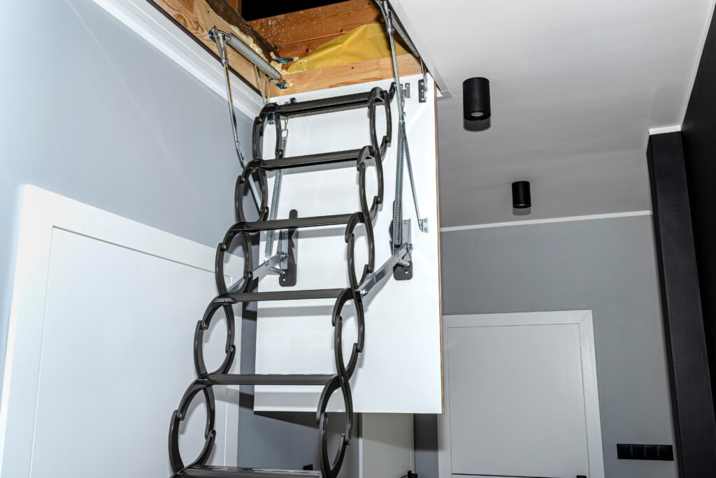 Pull down attic stairs