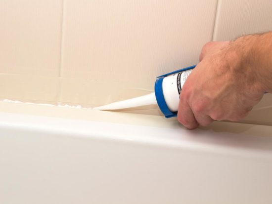 Bathtub Caulk Basics | The Money Pit