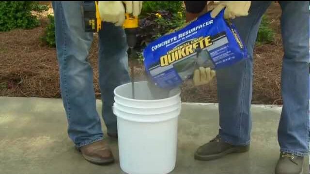 Mixing concrete repair products in a bucket