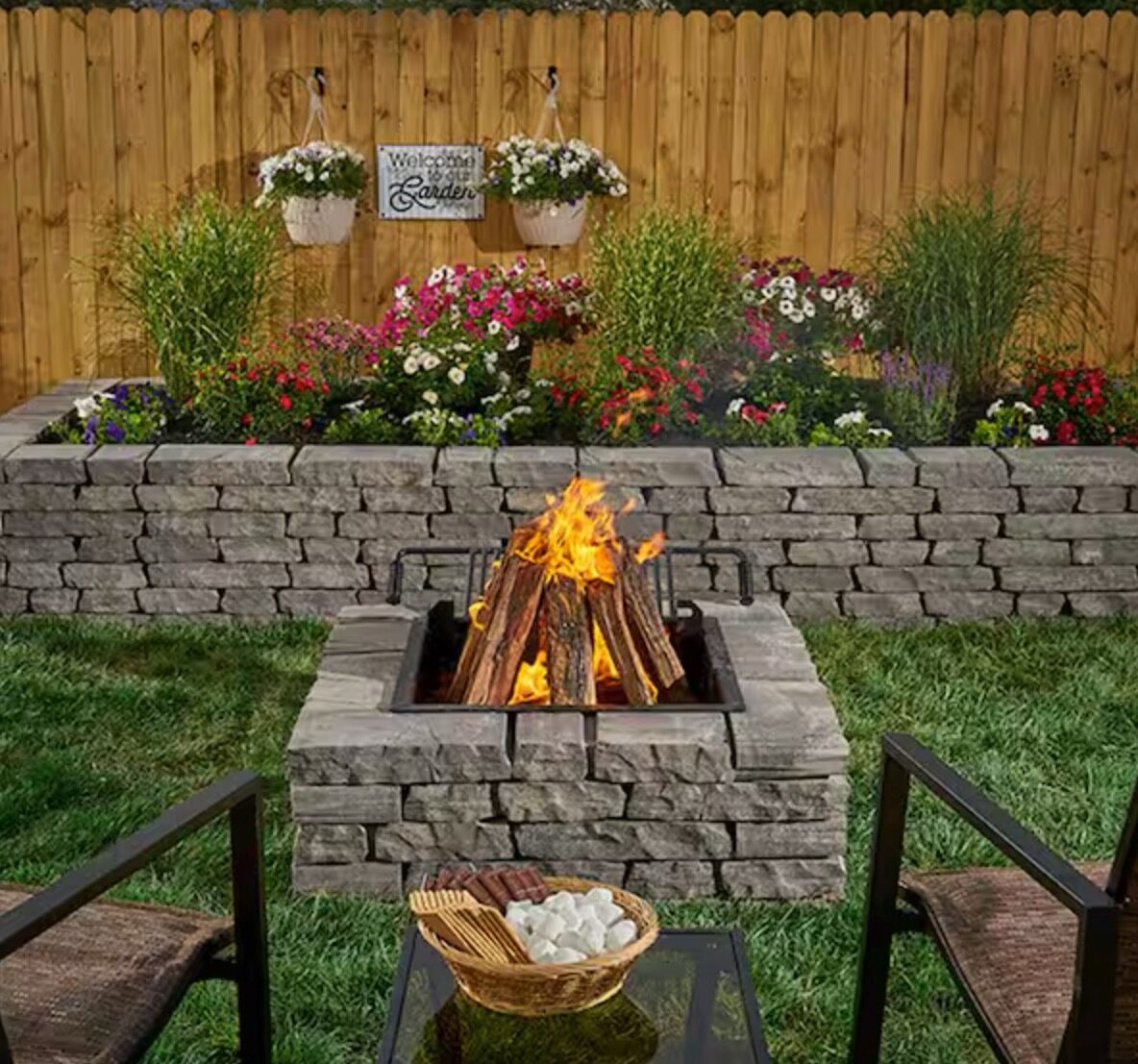 Ladera fire pit in a backyard